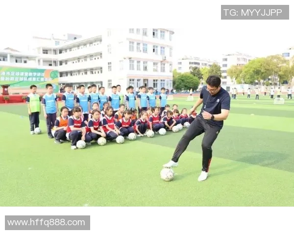 足球球星运球技巧揭秘 展现精湛控球艺术与突破能力